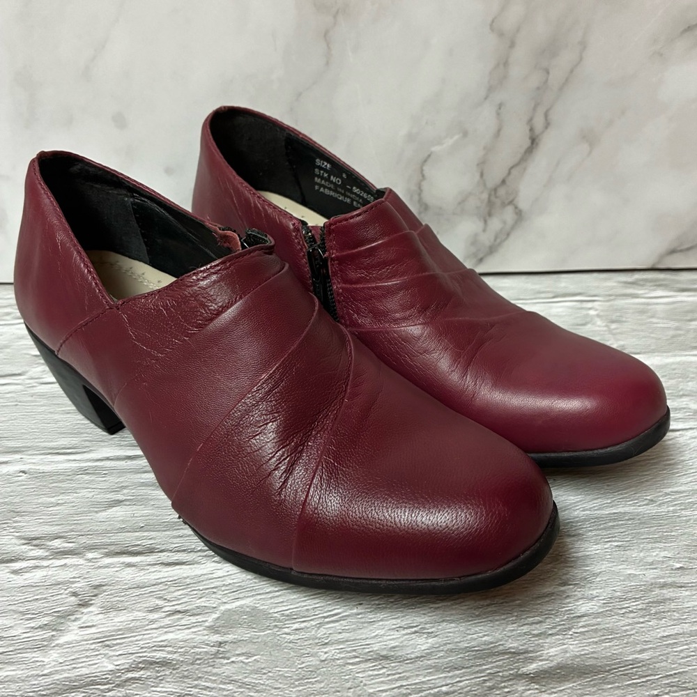I ❤️ Comfort Wine Leather Heeled Loafer Booties Size 8